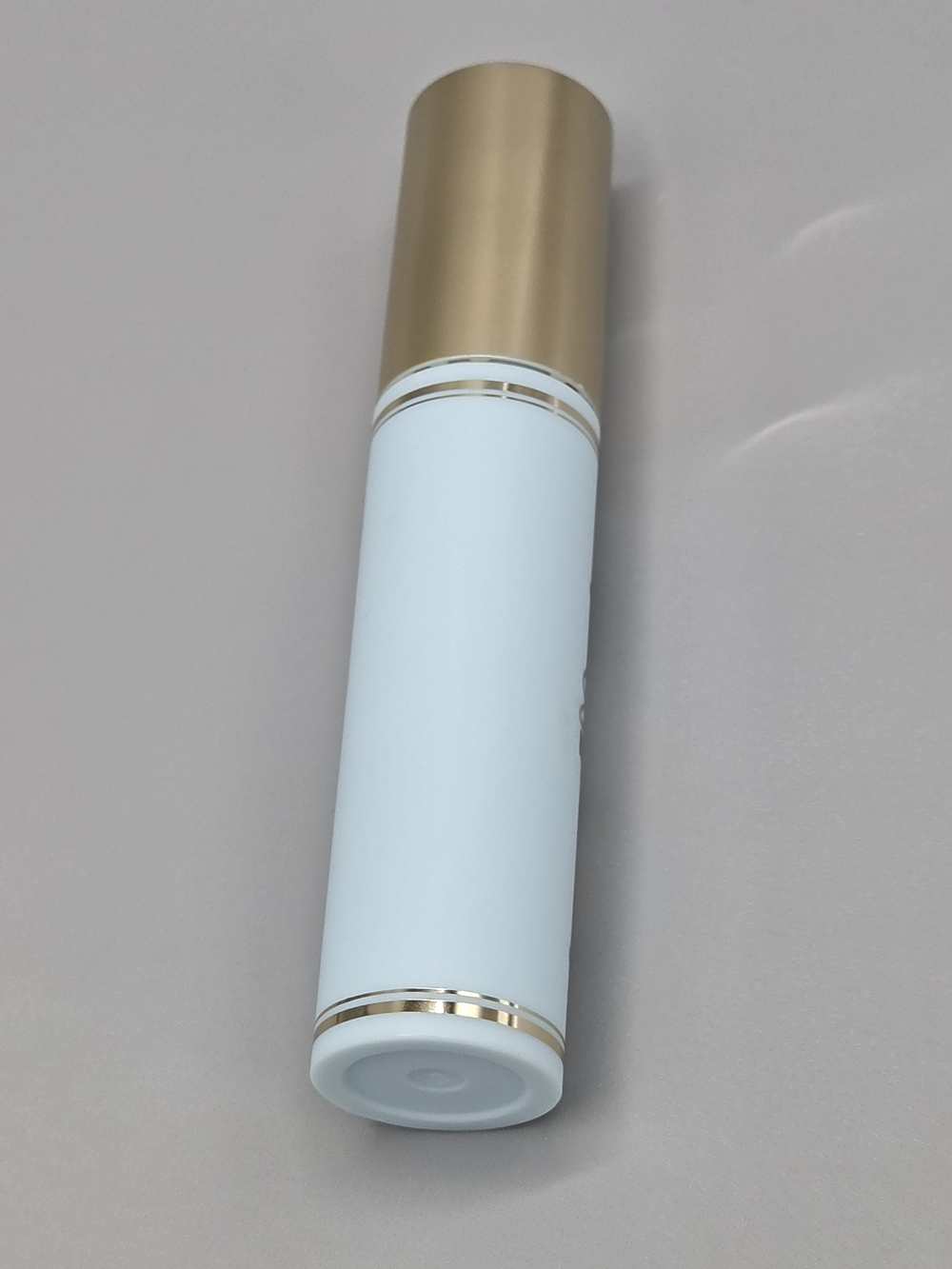 Too Faced Shadow Insurance Eye Primer - Picture 4 of 7